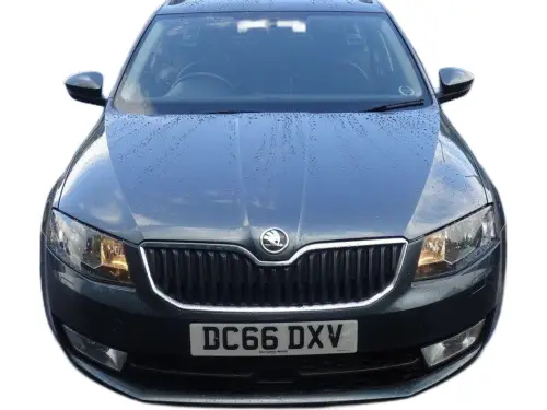 Škoda Octavia DC66 DXV