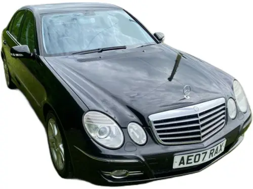 Mercedes-Benz E AE07 RAX