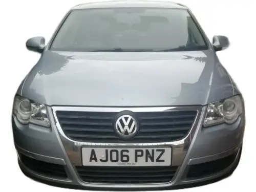 Volkswagen Passat SE FSI Auto AJ06 PNZ