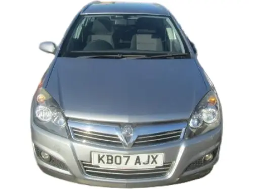 Vauxhall Astra KB07 AJX