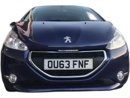Peugeot 208 OU63 FNF