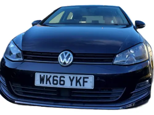 Volkswagen Golf WK66 YKF