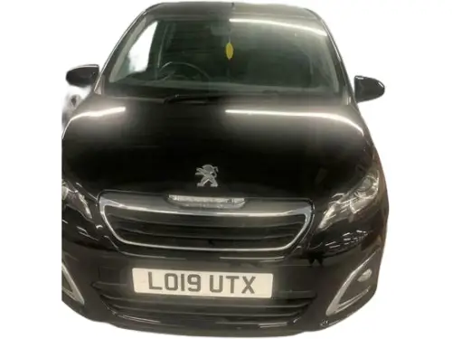 Peugeot 108 Allure LO19 UTX