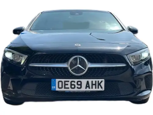 Mercedes-Benz A OE69 AHK