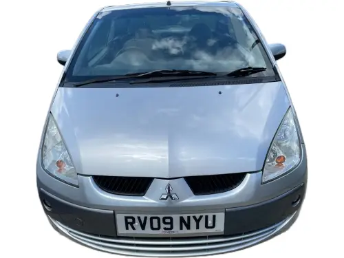 Mitsubishi Colt RV09 NYU