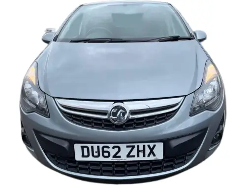 Vauxhall Corsa DU62 ZHX