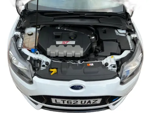 Ford Focus LT62 UAZ
