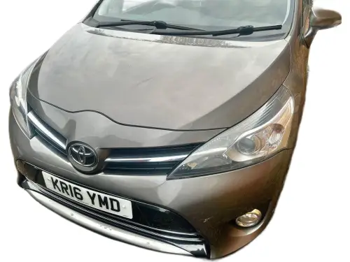 Toyota Verso KR16 YMD