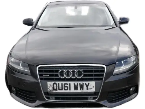 Audi A4 OU61 WWY