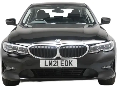 BMW 330e SE Pro Auto LM21 EDK