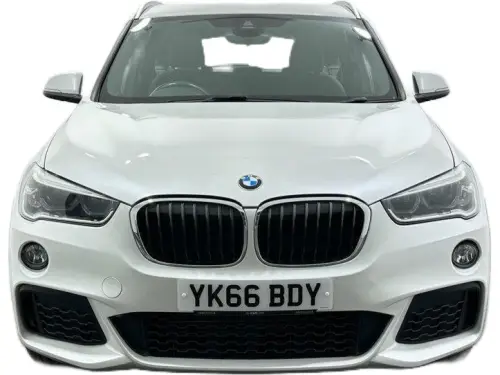 BMW X1 YK66 BDY