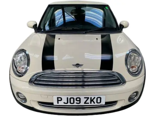MINI Cooper PJ09 ZKO