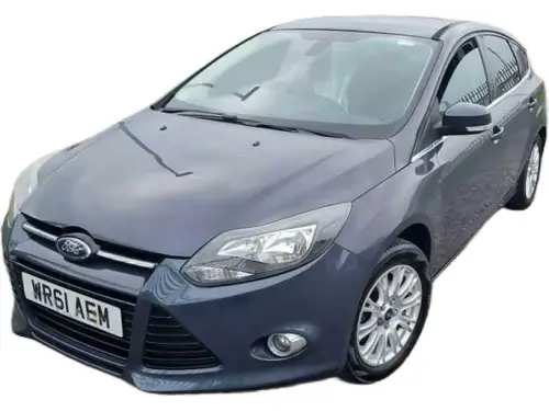 Ford Focus Titanium 125 WR61 AEM
