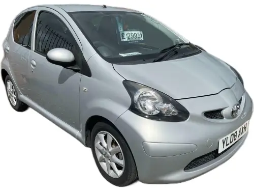 Toyota Aygo Platinum VVT-i YL08 AXH