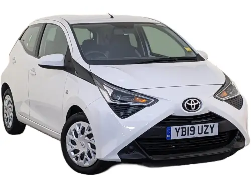 Toyota Aygo YB19 UZY