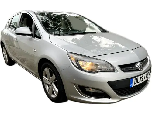 Vauxhall Astra DL13 AVG