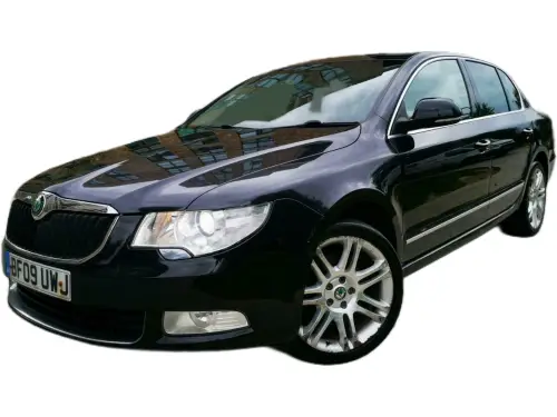 Škoda Superb BF09 UWJ