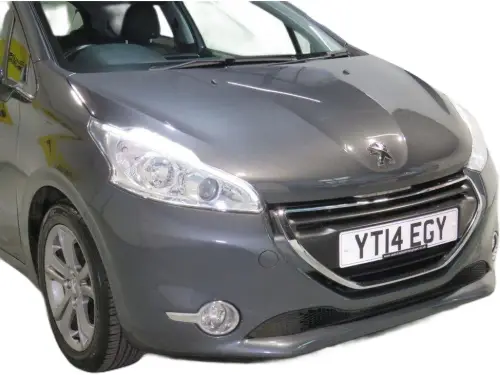 Peugeot 208 YT14 EGY