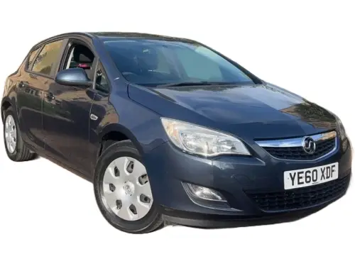 Vauxhall Astra YE60 XDF