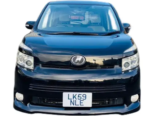 Toyota Voxy LK59 NLE