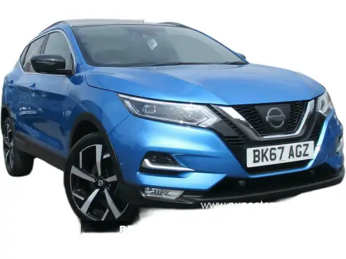 Nissan Qashqai Tekna + DIG-T BK67 AGZ