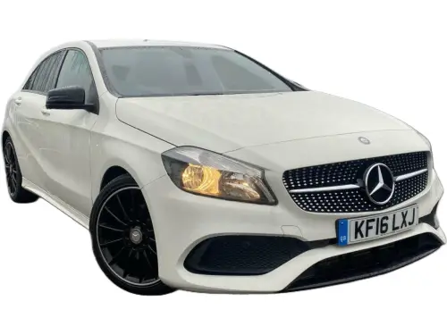 Mercedes-Benz A 200 D AMG Line KF16 LXJ