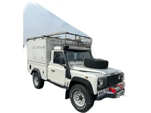 Land Rover Defender WA02 YHB