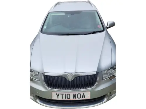 Škoda Superb YT10 WOA