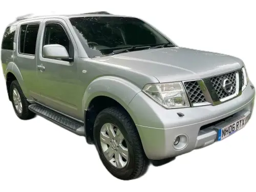 Nissan Pathfinder Aventura dCi A NH06 RTX