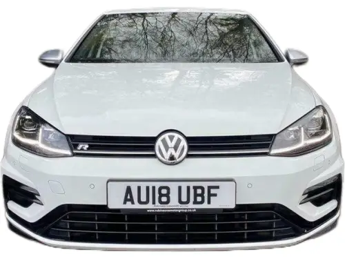 Volkswagen Golf R TSI S-A AU18 UBF