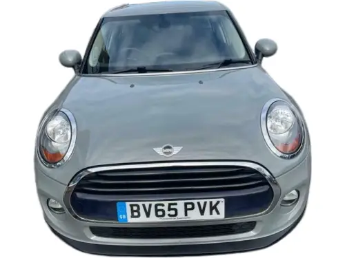 MINI Cooper D Auto BV65 PVK