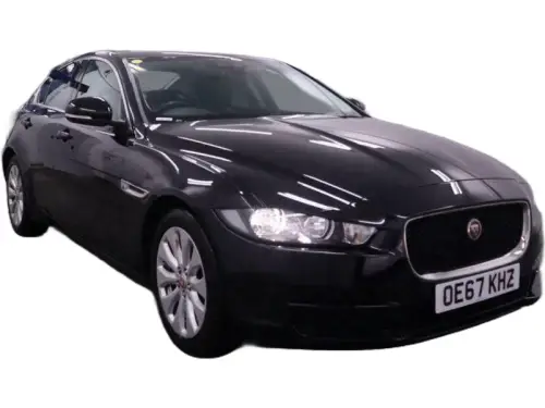 Jaguar XE Prestige D OE67 KHZ