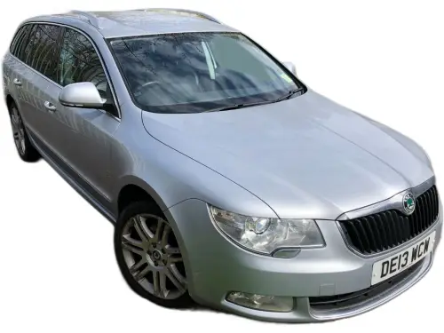 Škoda Superb DE13 WCW