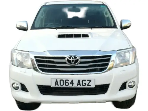 Toyota Hilux Invincible D-4D 4x4 DCB AO64 AGZ