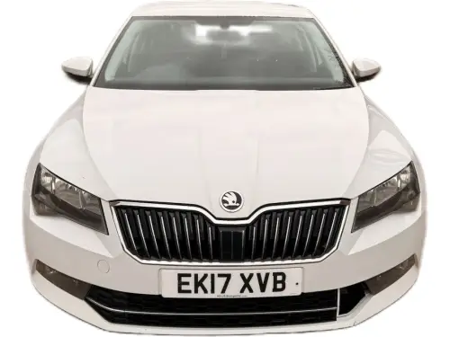 Škoda Superb EK17 XVB