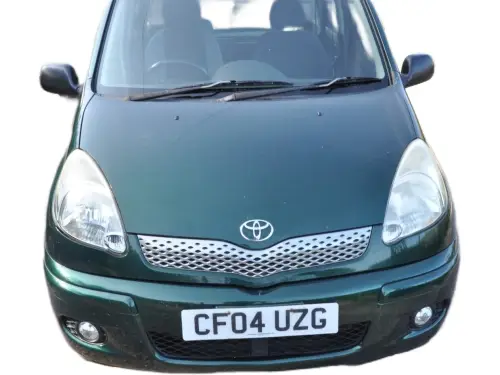 Toyota Yaris CF04 UZG