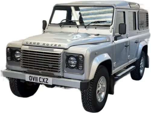 Land Rover Defender OV11 CXZ