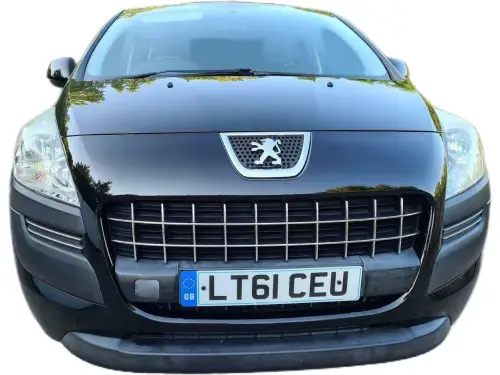 Peugeot 3008 Access E-HDi S-A LT61 CEU