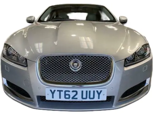 Jaguar XF Luxury V6 D Auto YT62 UUY