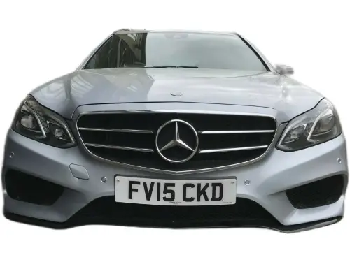 Mercedes-Benz E300 AMG Night ED Btec Hybrida FV15 CKD