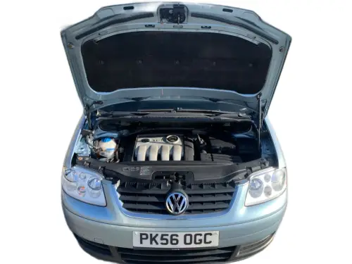Volkswagen Touran SE TDI PK56 OGC