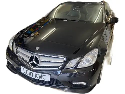 Mercedes-Benz E LO10 KWC