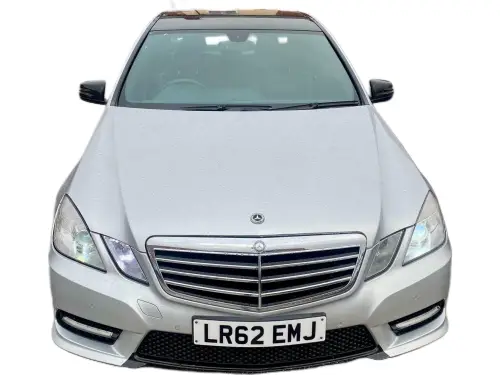 Mercedes-Benz E220 SE CDI Blueef-CY S/S A LR62 EMJ