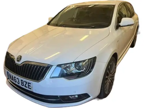 Škoda Superb NA63 BZE