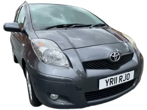 Toyota Yaris T Spirit VVT-i S-A YR11 RJO