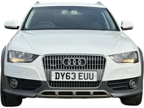 Audi A4 DY63 EUU