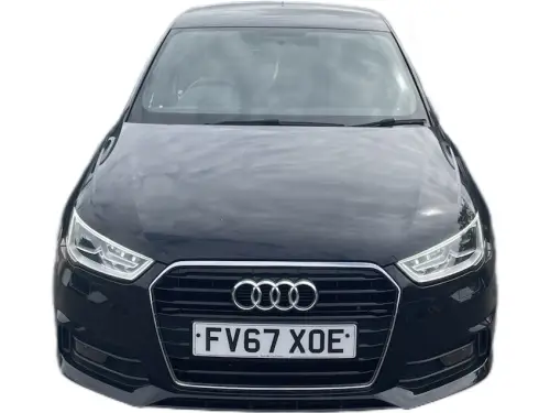 Audi A1 FV67 XOE
