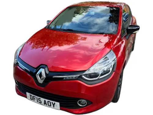 Renault Clio DF15 AOY