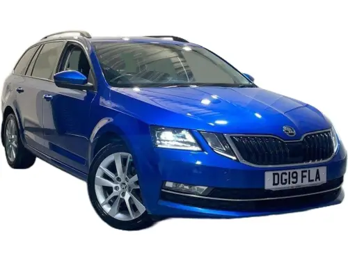 Škoda Octavia DG19 FLA