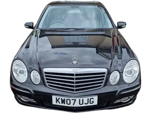 Mercedes-Benz E KW07 UJG